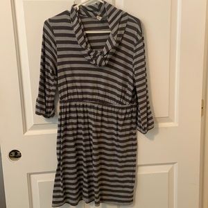 Old Navy cow neck dress